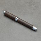 Cyklon Töltőtoll, Amerikai diófa, Ródium / fekete szerkezet, vésett klipsz