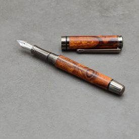   Cyklon Töltőtoll, Sivatagi vasfából, Kézzel vésett kupak