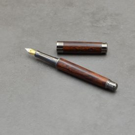 Leveche Töltőtoll,Sivatagi vasfa, Fekete titán szerkezet