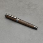 Leveche Töltőtoll, Mocsári tölgyfa, Fekete titán szerkezet