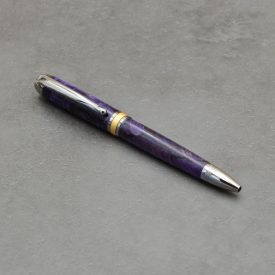   Mistral Golyóstoll, Színezett juharfa, Fegyverfém szerkezet, Titán arany gyűrű