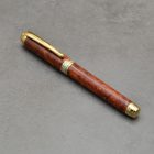 Mistral Kerámiabetétes toll, Amboyna burl tolltest, Titán arany színű szerkezet