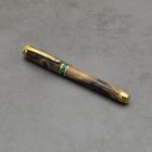 Mistral Kerámiabetétes toll, Cédrusfa gyökér, Titán arany szerkezet, Malachit gyűrű