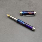 Mistral Töltőtoll, Akrilgyanta, Ródium szerkezet, Titán arany gyűrű