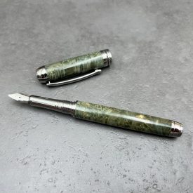   Mistral Töltőtoll, Színezett habos juharfa, Ródium szerkezet, vésett gyűrű