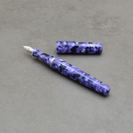 P52 töltőtoll, "Minerva" gyanta, Titán gyűrű