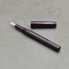 P52 töltőtoll, "Bordói" gyanta