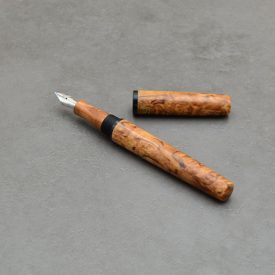 P52 töltőtoll, Juharfa/fekete ebonit