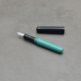 P52 töltőtoll, Fekete/Zöld Ebonit