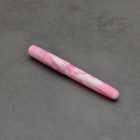 P52 töltőtoll, Rózsaszín/Fehér gyanta