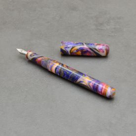 P52 töltőtoll, "Sunset" gyanta