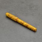 P52 töltőtoll, Színezett csomoros juharfa, narancssárga ebonit