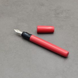 P52 töltőtoll, Piros/Fekete Ebonit, 